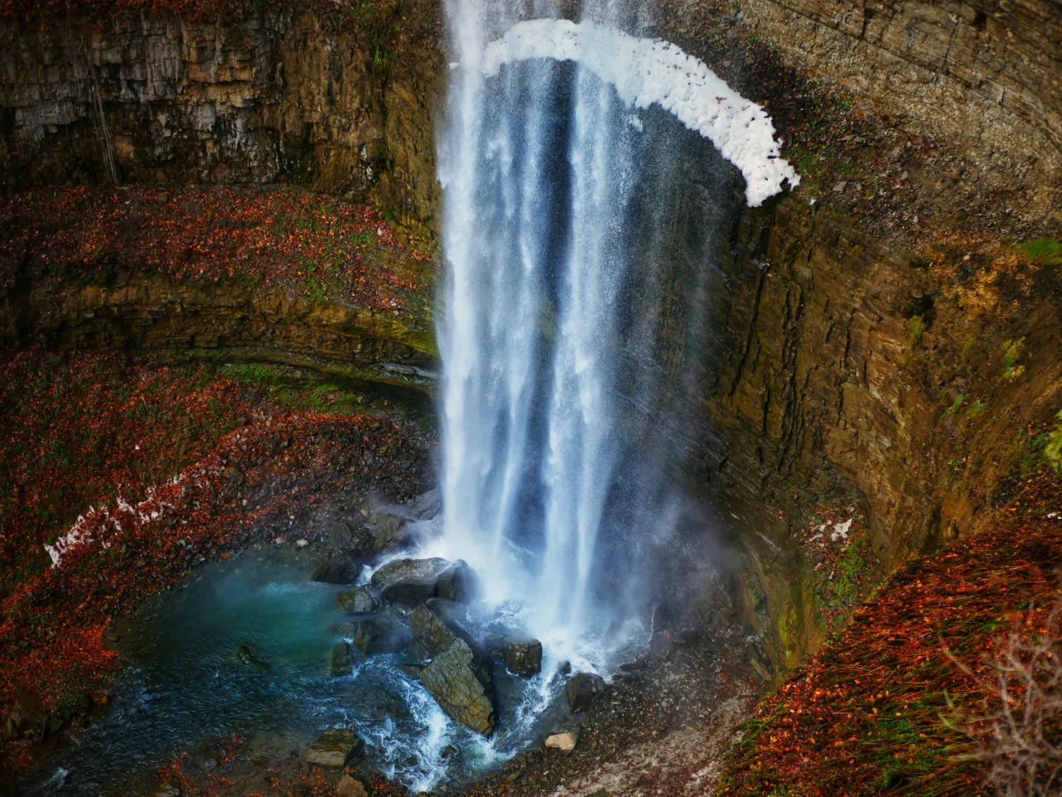 Group at a waterfall lookout in Spencer Gorge near Dundas Peak, Hamilton, Ontario